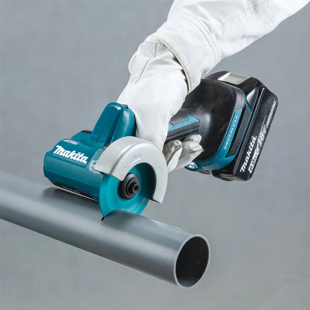 Cortadora Compacta Makita DMC300Z 18V Brushless Disco 76mm