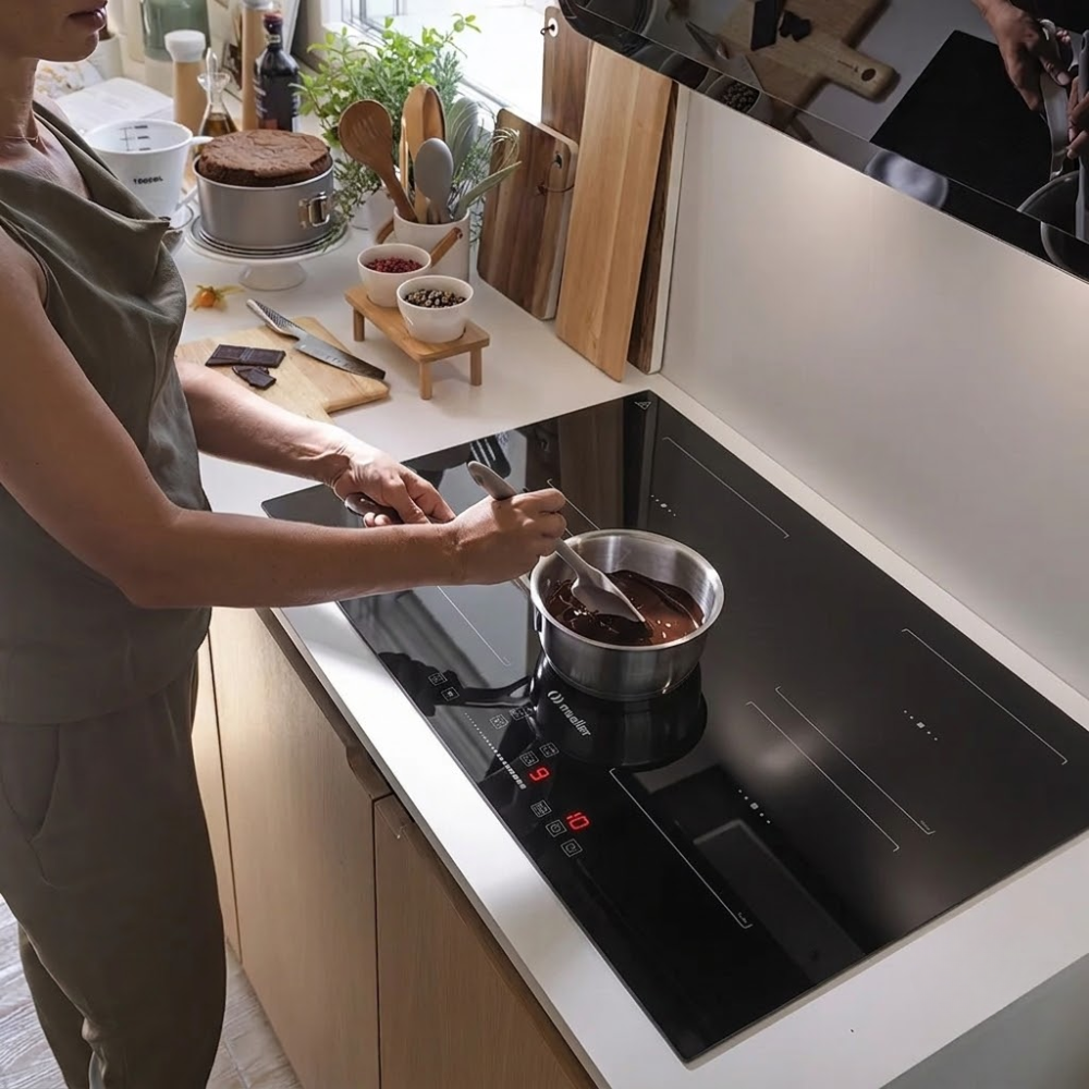 Cooktop de Indução Mueller 4 Bocas Turbo MCN4BK 220V