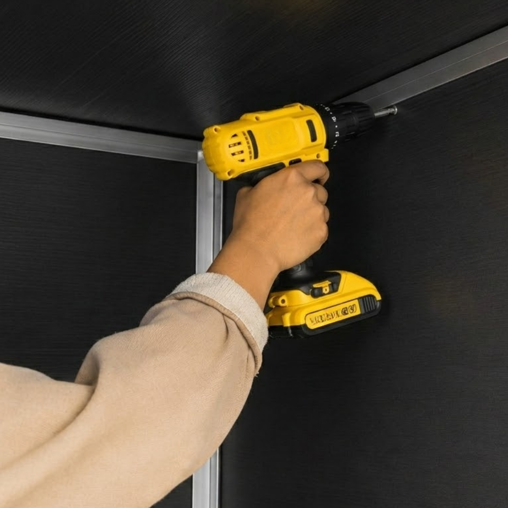 Depósito Organizador Multiuso Keter 6x4 Essential Armazém Externo Compacto com Parafusadeira