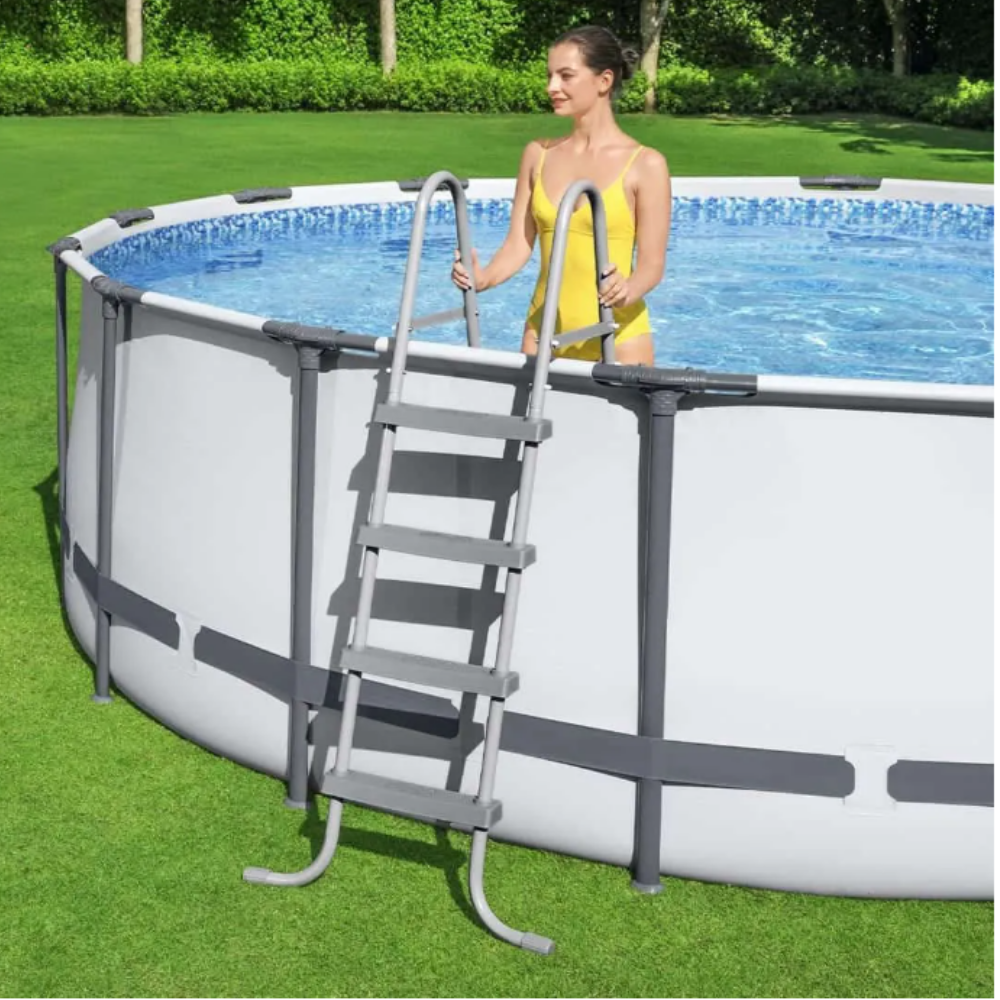 Piscina Estruturada 15.232 Litros Bestway Steel Pro MAX 4,27m x 1,22m + Filtro 3028L/h 127V + Capa + Escada
