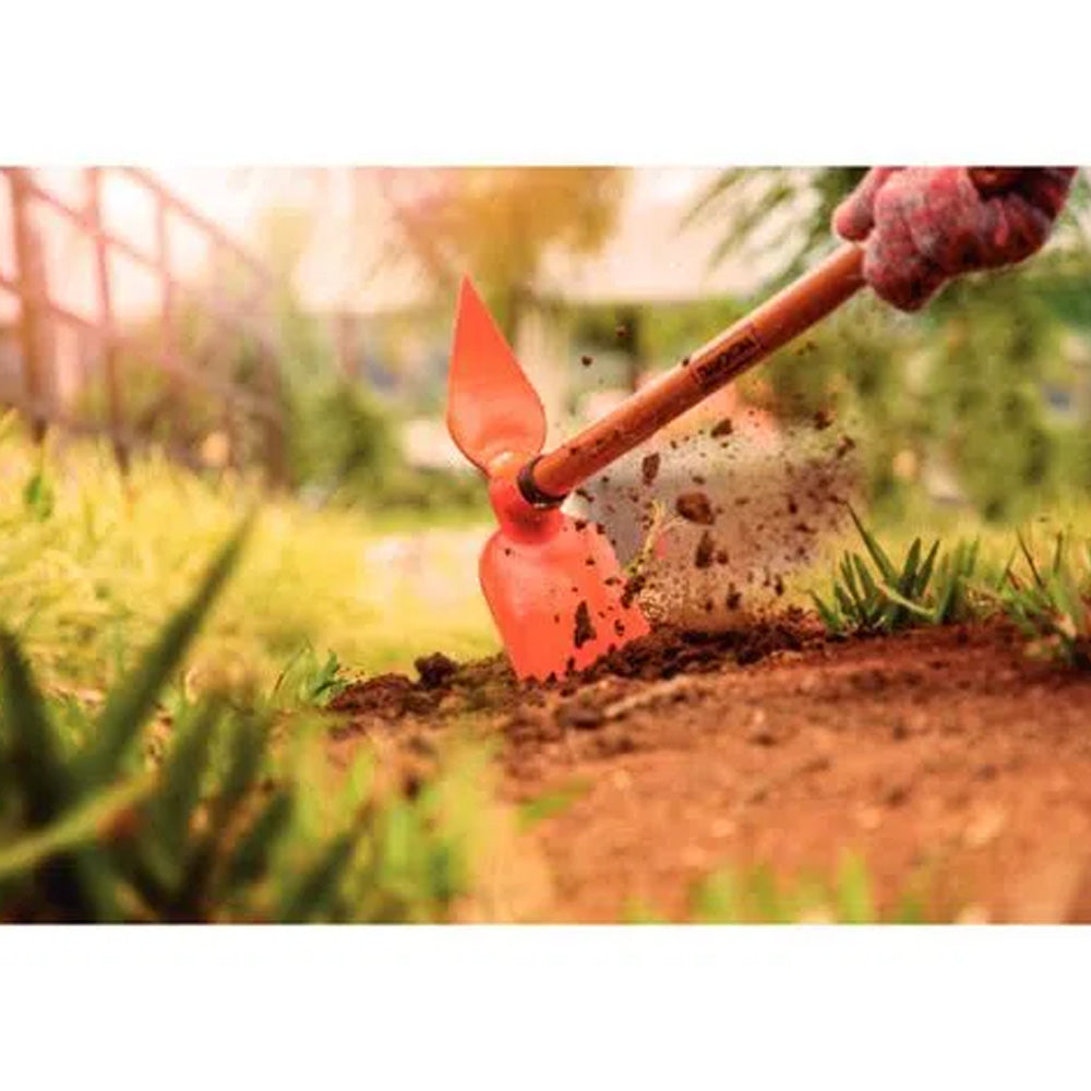 SACHO ENXADINHA MINI PICARETA PARA JARDIM CORAÇÃO TRAMONTINA EM AÇO COM CABO DE MADEIRA 60CM