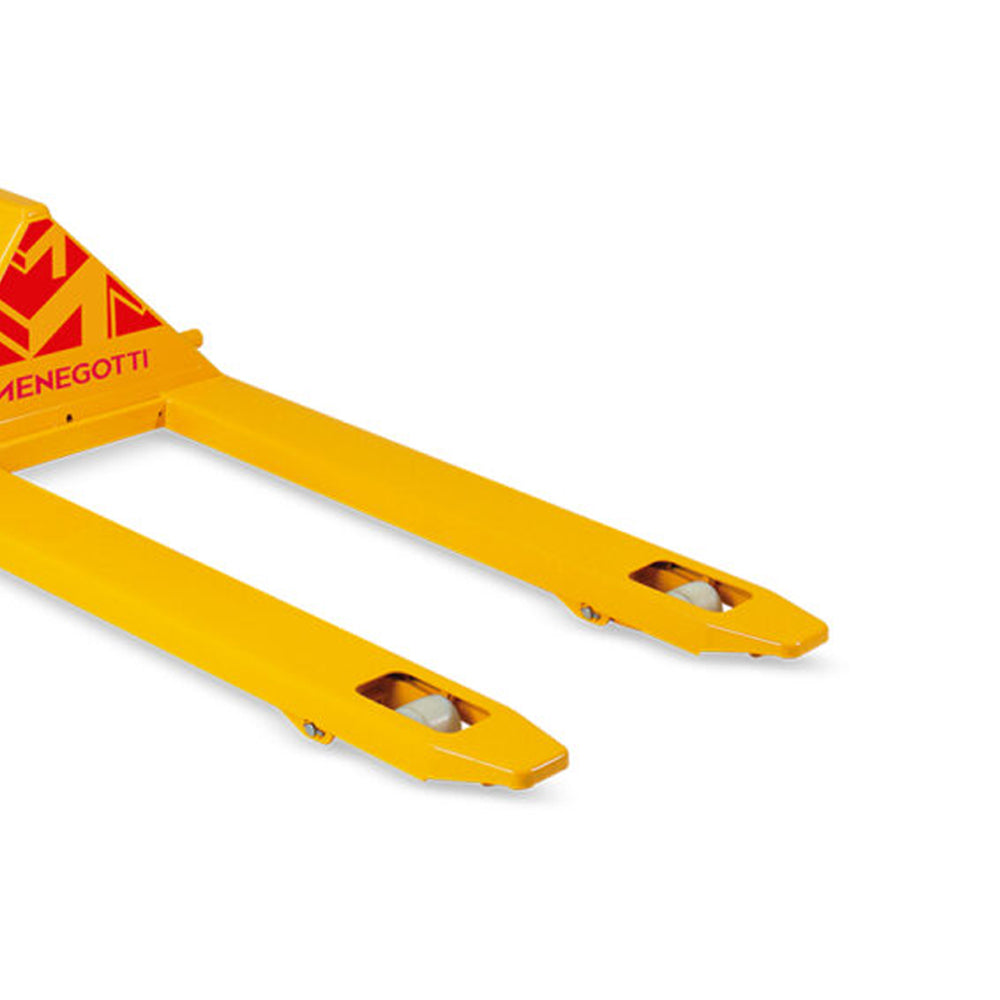 Paleteira Transpallet Manual 3.0 Tonelada Roda Nylon Menegotti