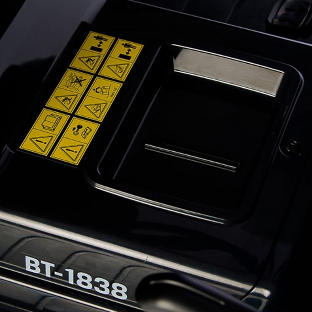 Trator Cortador de Grama a Gasolina 500CC 38Pol BT1838 BRANCO