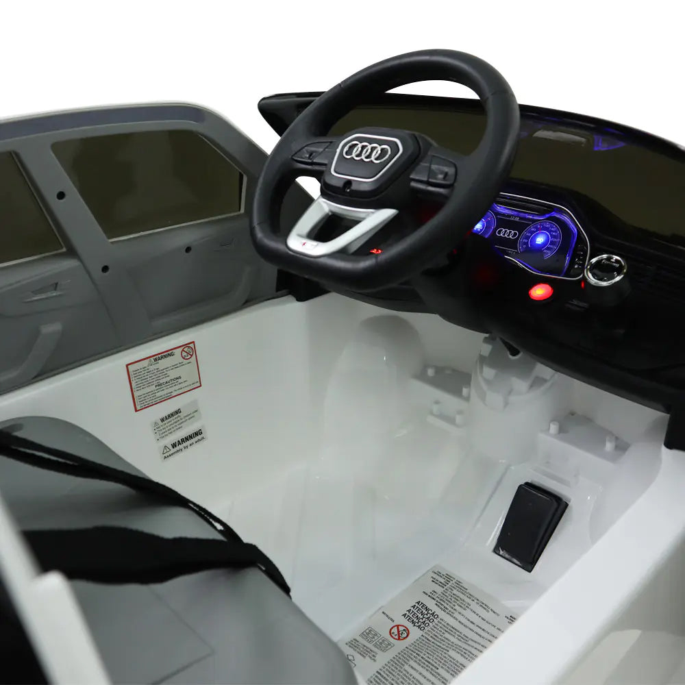 Carrinho Infantil Elétrico Audi Q8 12v com Controle Remoto Branco