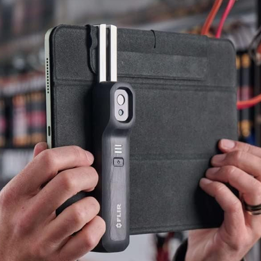 Kit Câmera Térmica Termovisor Para Celular Edge Pouch 19.200 Pixels com Estojo de Transporte Flir